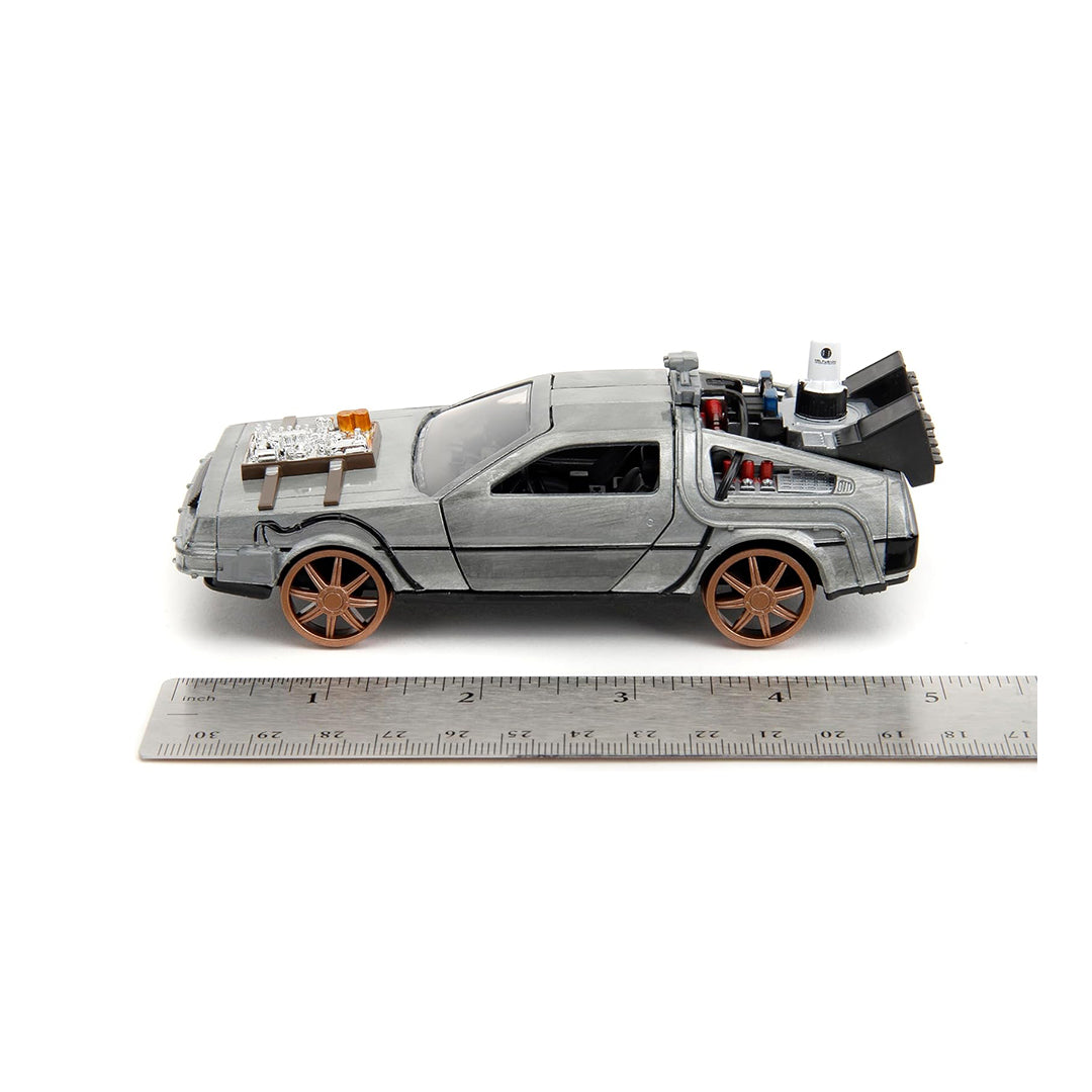 Back to the Future Part III Time Machine - 1:32 Diecast Model Car (Rail Wheels)