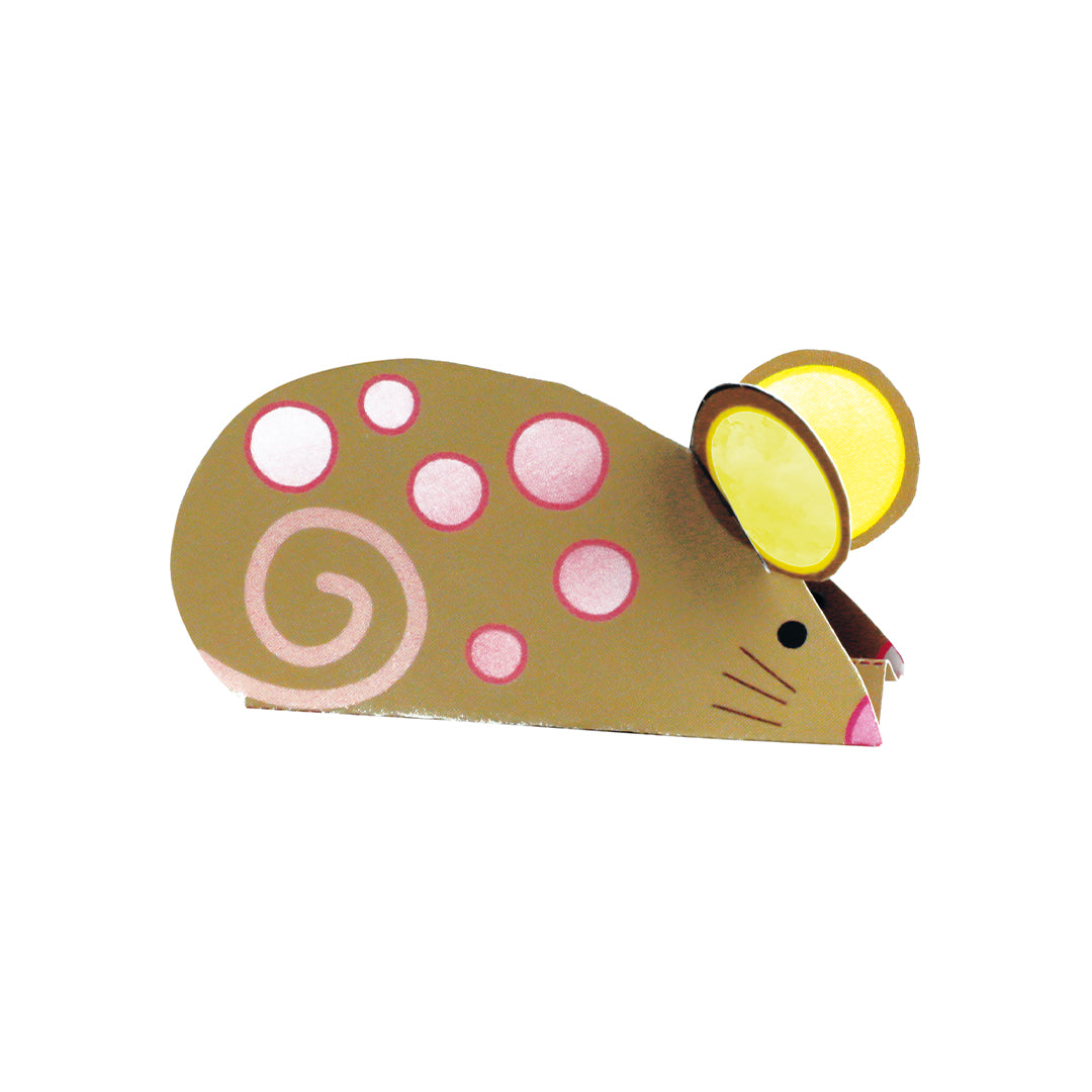 Non-toxic watercolor and origami pet set for physical development.
