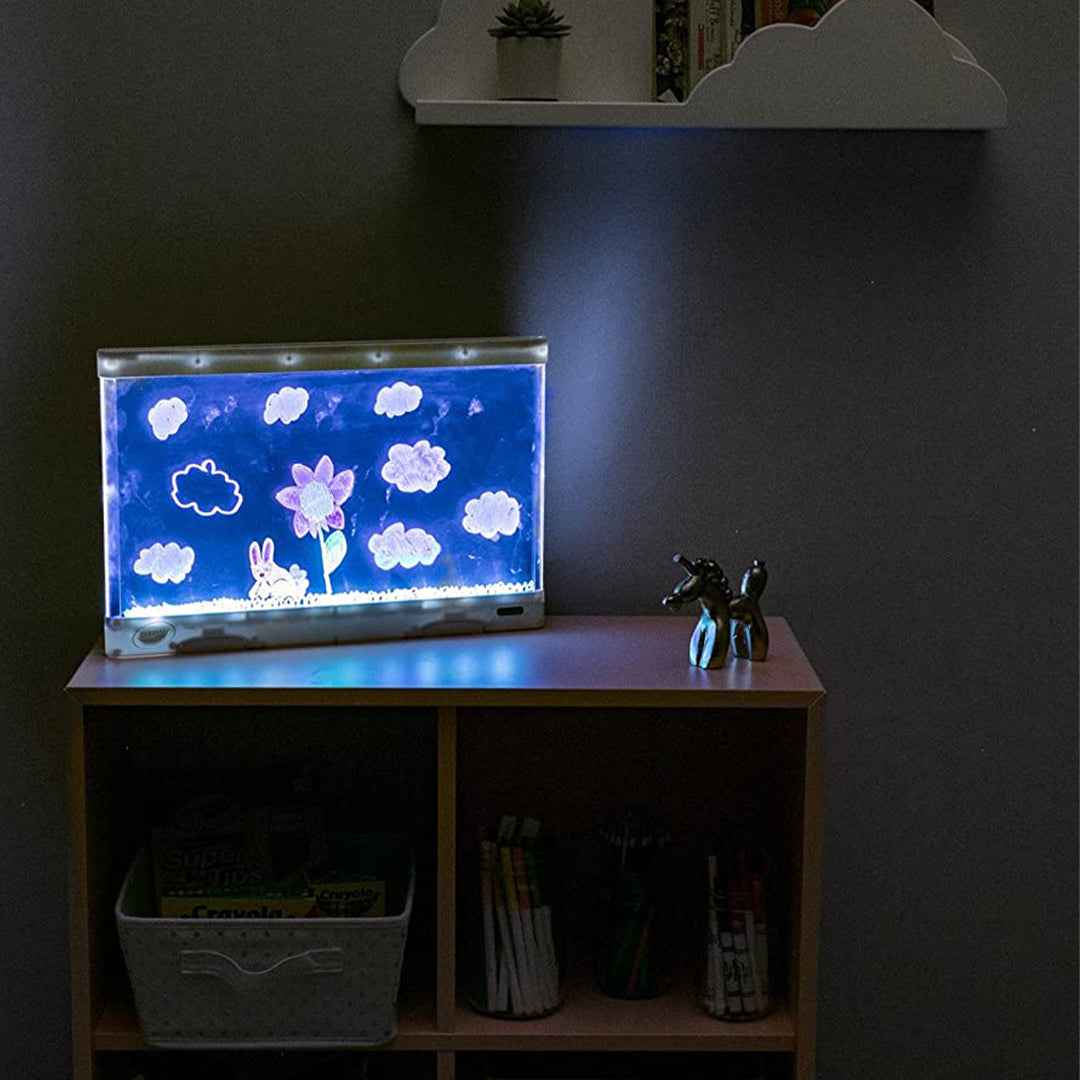 Crayola Light-Up Drawing Board - Toyspry