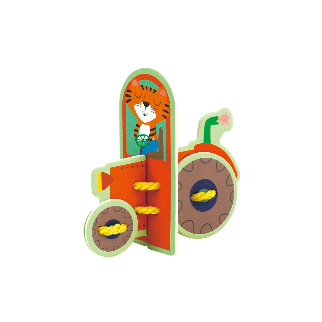 Avenir Animal Town suitcase kit for screen-free play and travel.