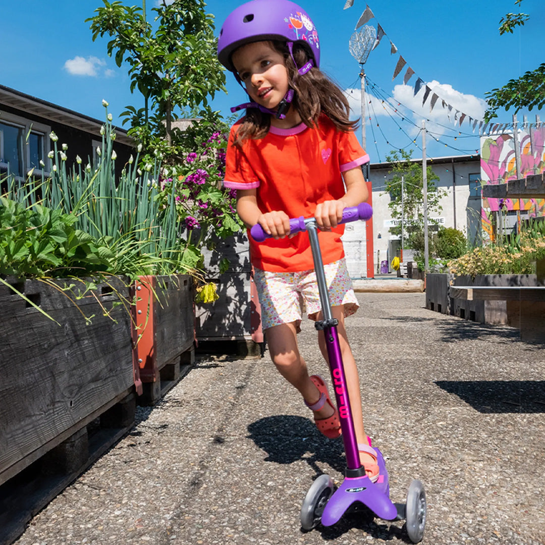 Micro Mini Deluxe LED - 3-Wheel Kids Kick Scooter (Purple)
