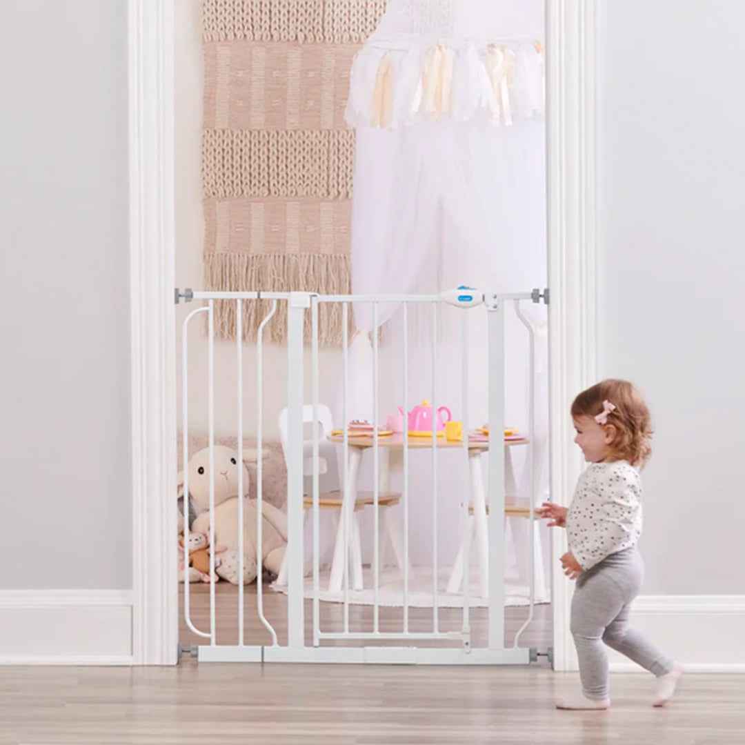 Regalo Extra Tall Safety Gate (White) - Baby & Toddler Gate - Toyspry