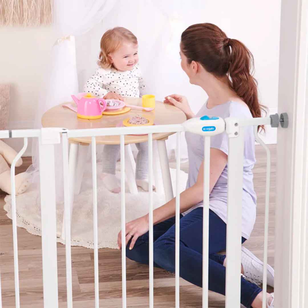 Regalo Extra Tall Safety Gate (White) - Baby & Toddler Gate - Toyspry