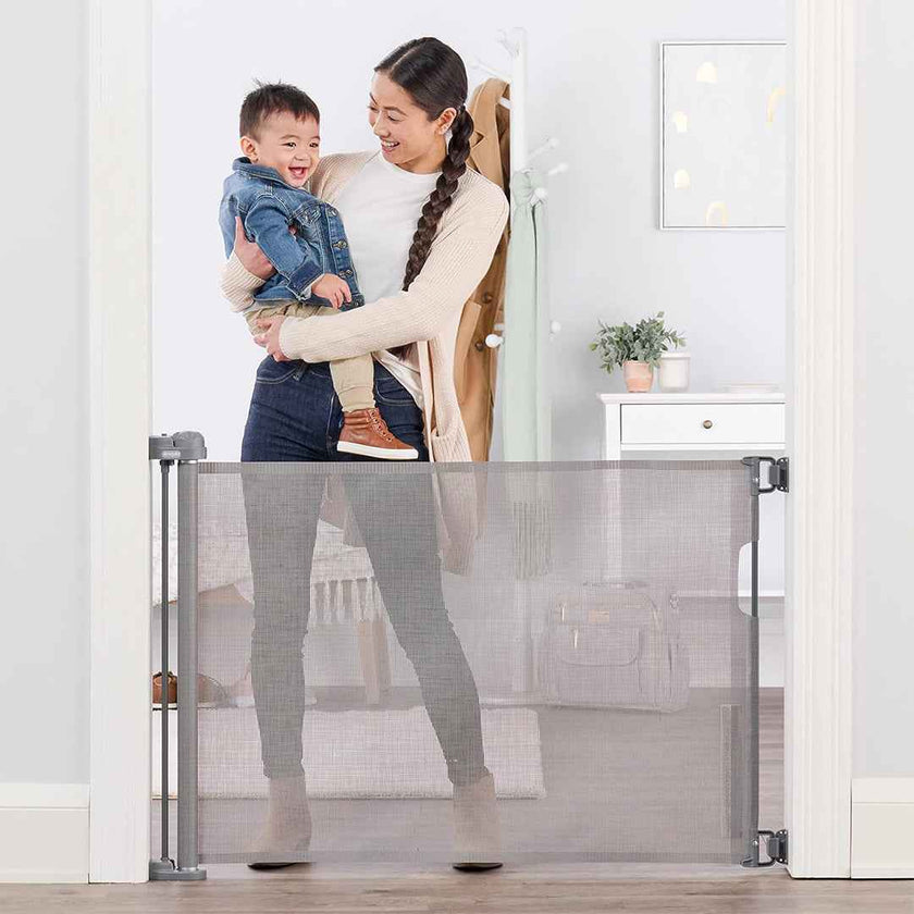 Regalo Fabric Mesh Retractable - Baby Safety Gate