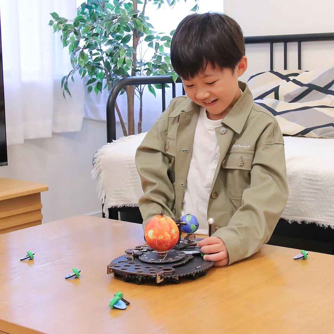 Smartivity Earth-Sun-Moon Model - DIY Space STEM Kit (8Y+) - Toyspry